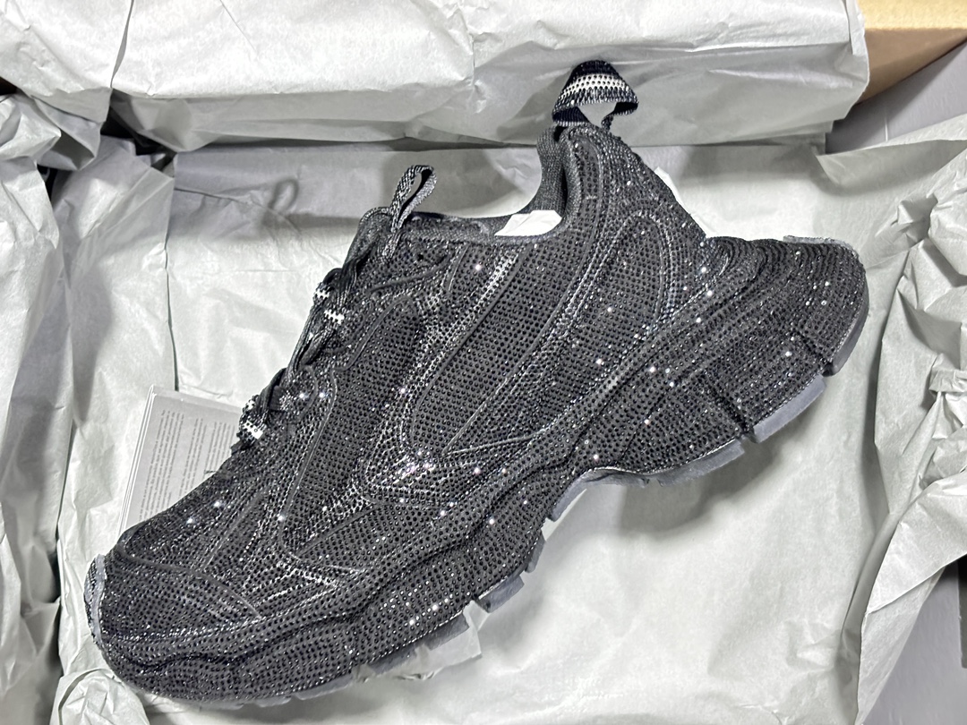 Balenciaga Phantom Sneaker 3XL（734734W3XST1000）