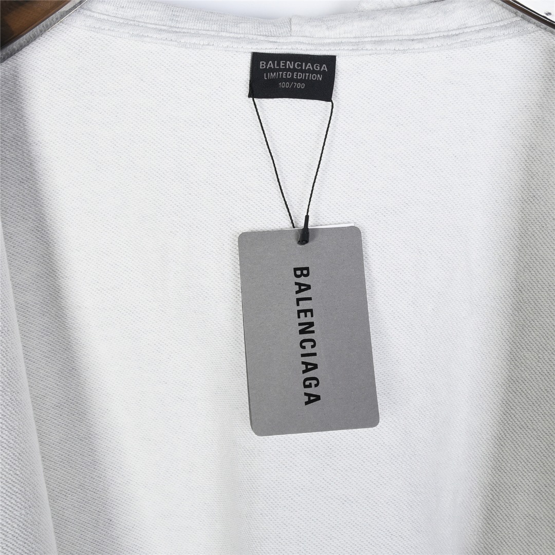 BALENCIAGA MUSIC ARCHIVE SERIES（744457TQVA61562）