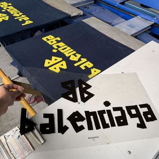 Balenciaga SS23 letter print sweatshirt（744701TOVB14140）