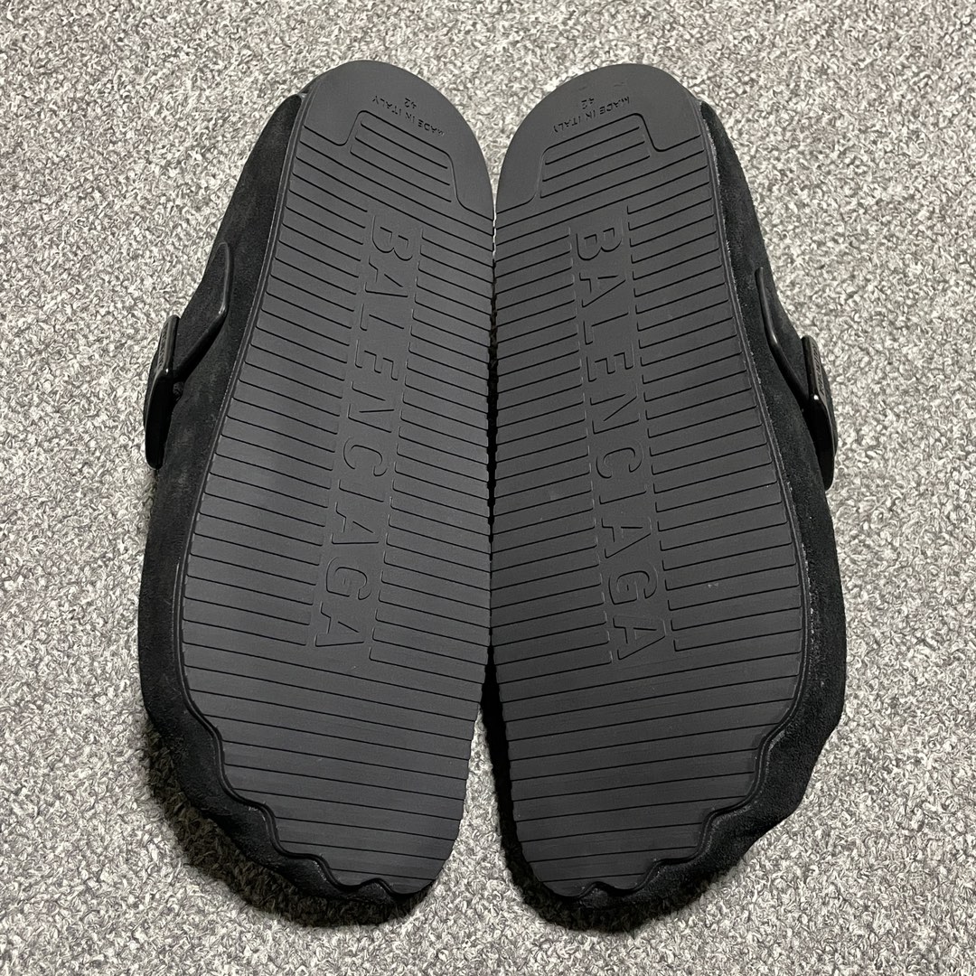 Balenciaga Sunday Suede Mules（761284 WCGA1 1000）