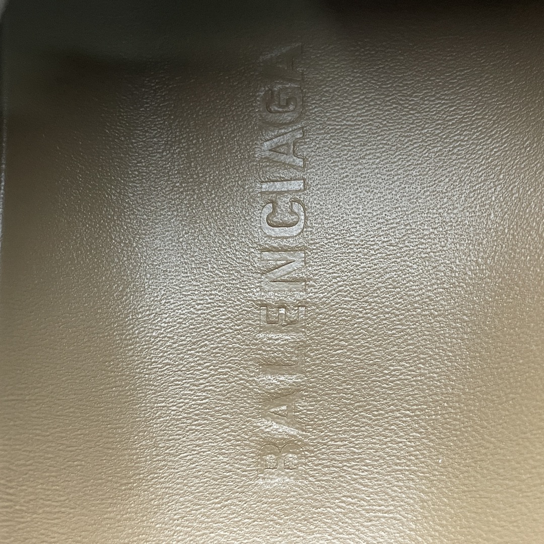 Balenciaga Sunday Suede Mules（761712WCGA12010）