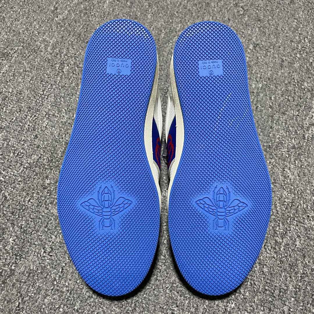 Gucci Screener Smooth Leather Sneakers（765054AACV89055）