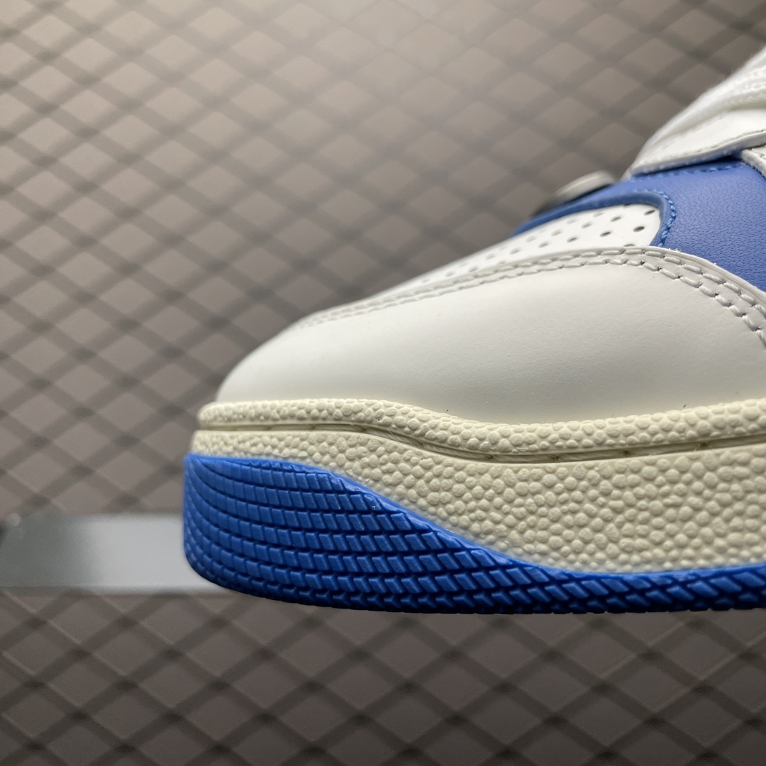 Gucci Screener Smooth Leather Sneakers（765054AACV89055）