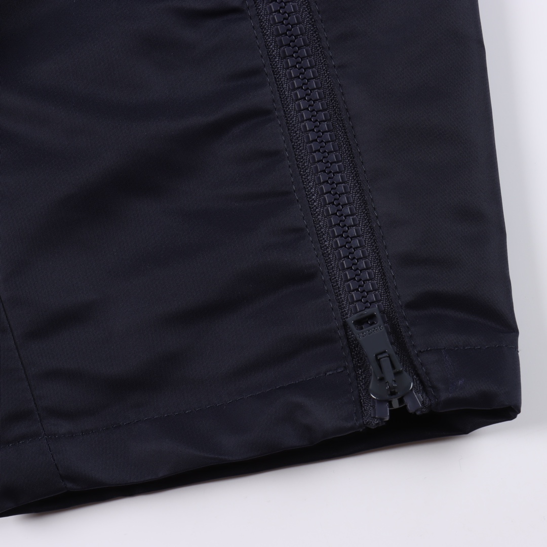 Gucci 23Fw color block jacket（770762-ZAPDX-4433）