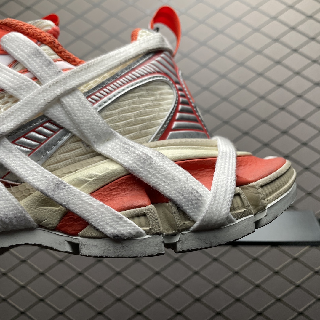 BALENCIAGA 3XL Extreme Lace Sneakers（778698W3XLKK7597）