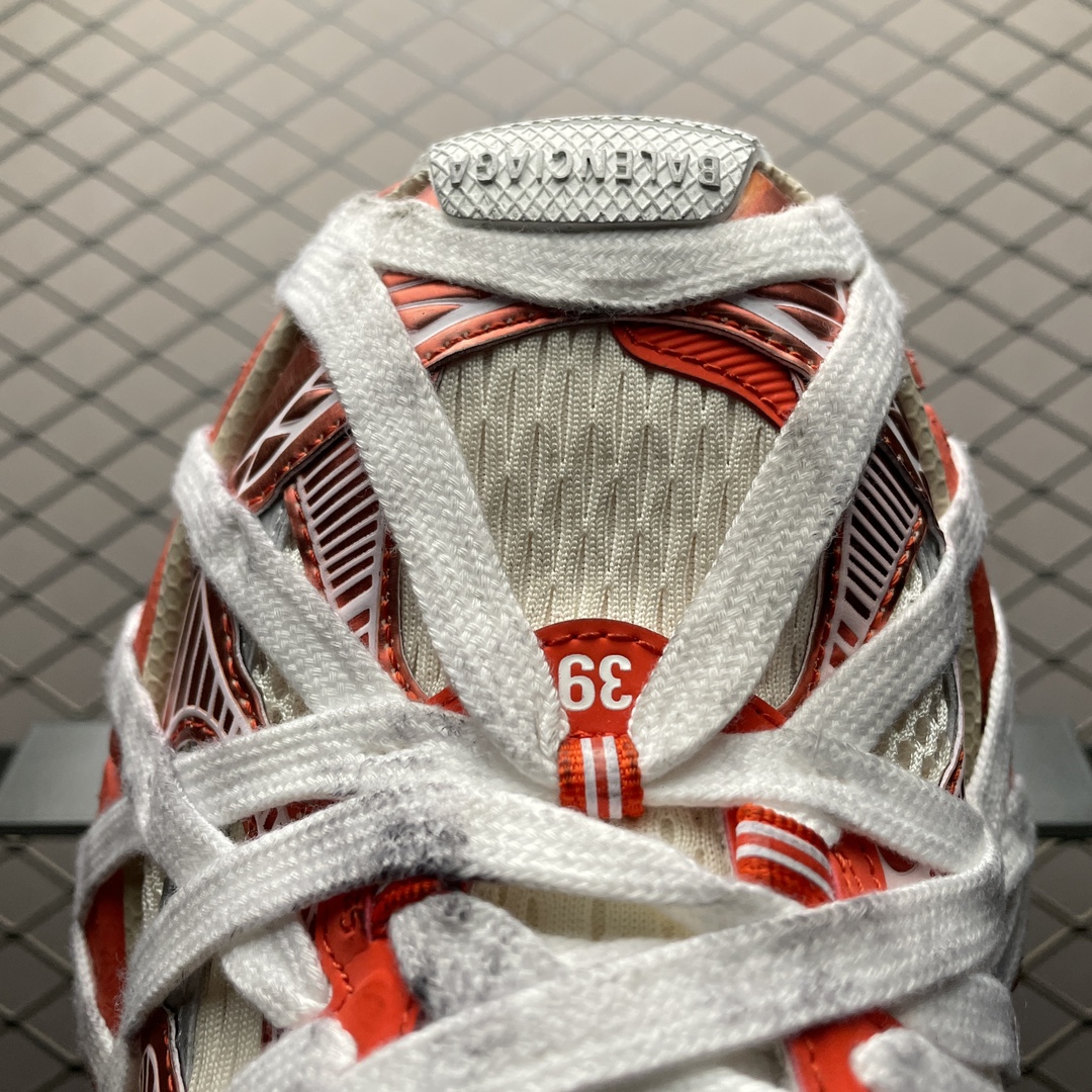 BALENCIAGA 3XL Extreme Lace Sneakers（778698W3XLKK7597）