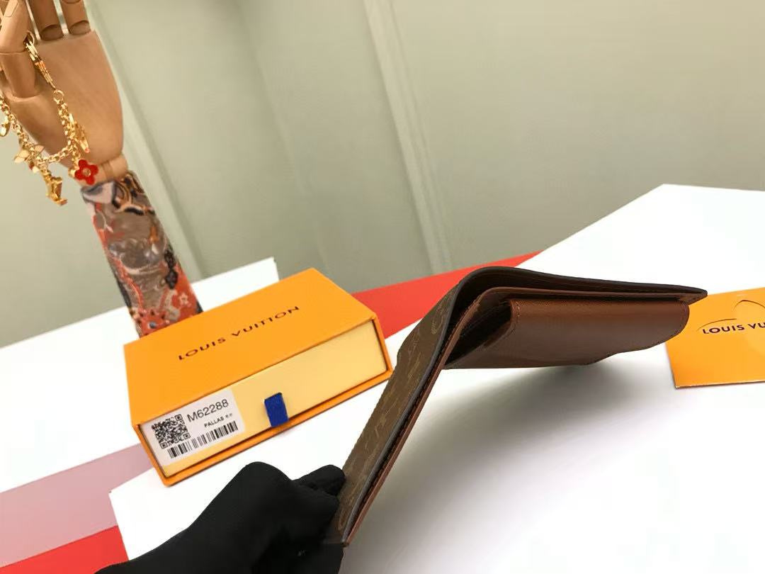 Louis Vuitton Portefeuille Marco NM（M62288）