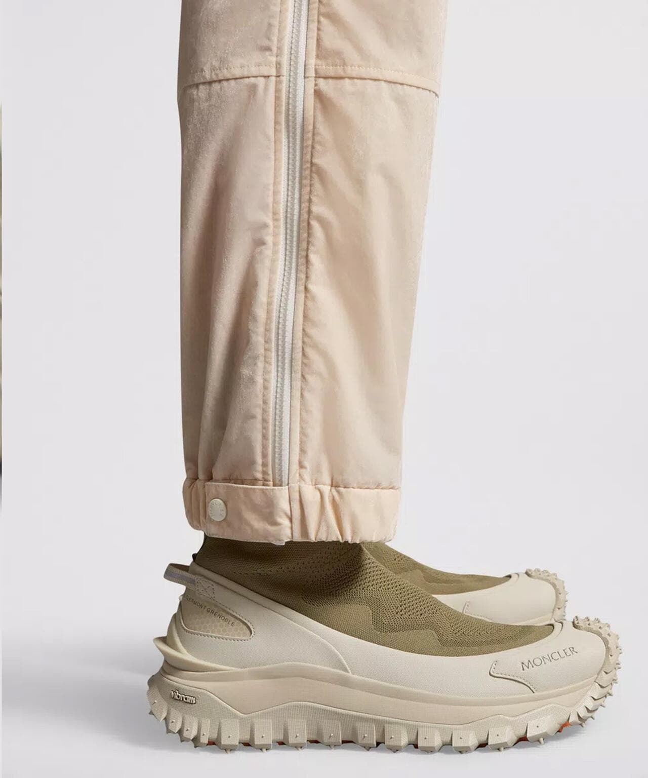 MONCLER/モンクレール/TRAILGRIP KNIT HIGH TOP SNEAKER | LHP ( エルエイチピー ) | US  ONLINE STORE（US オンラインストア）