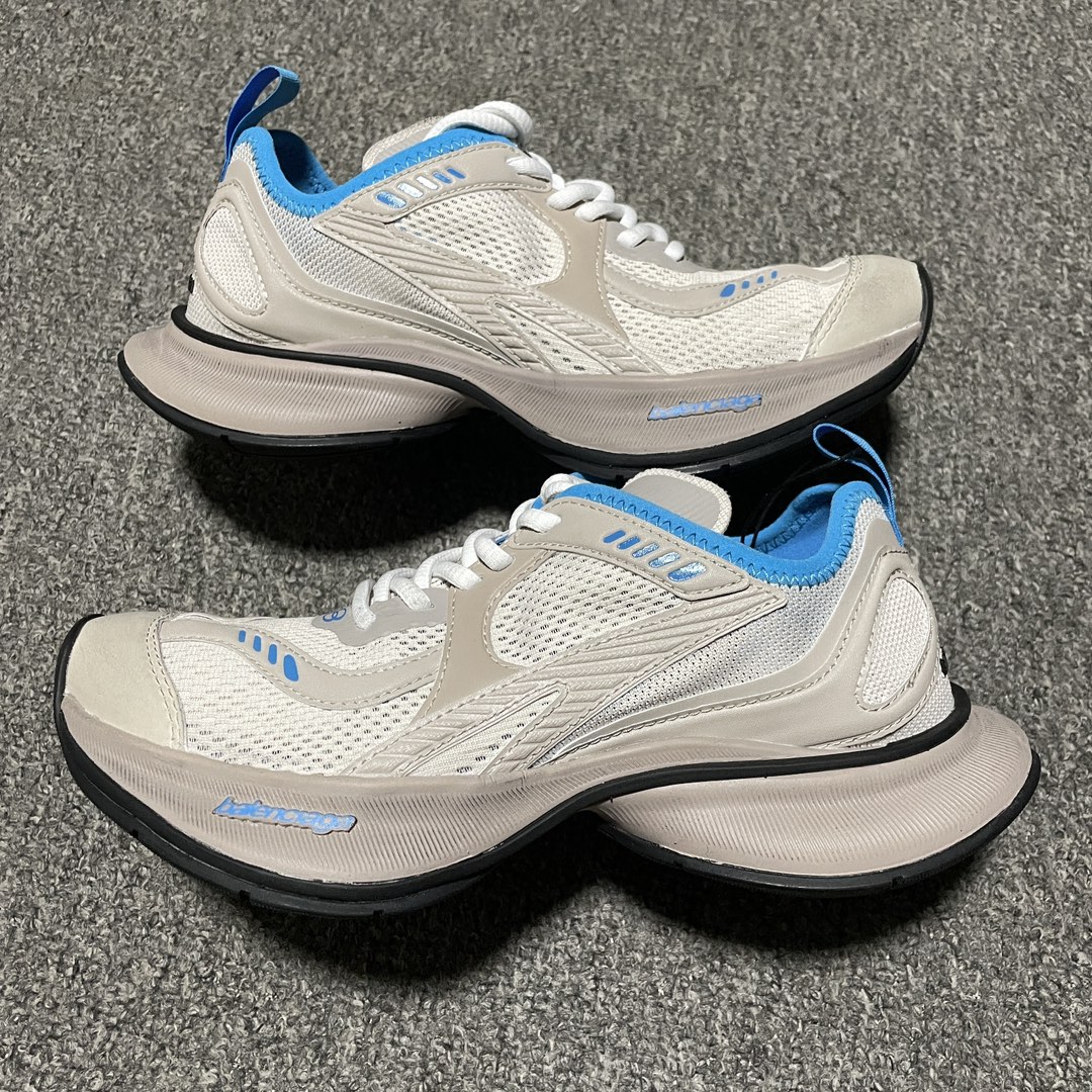 BALENCIAGA Circuit Sneaker "blue"（793945WFLGY2240）