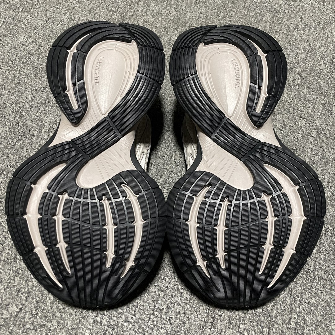 BALENCIAGA Circuit Sneaker "blue"（793945WFLGY2240）