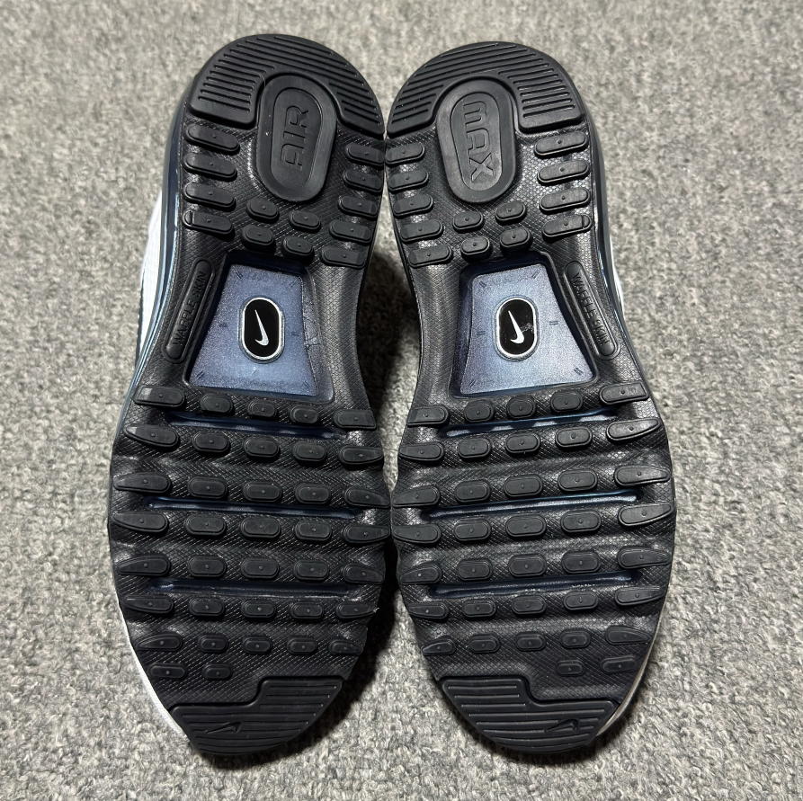 Nike Air Max 2013 "Summit White/Midnight Navy/Black" (HF3660-101)