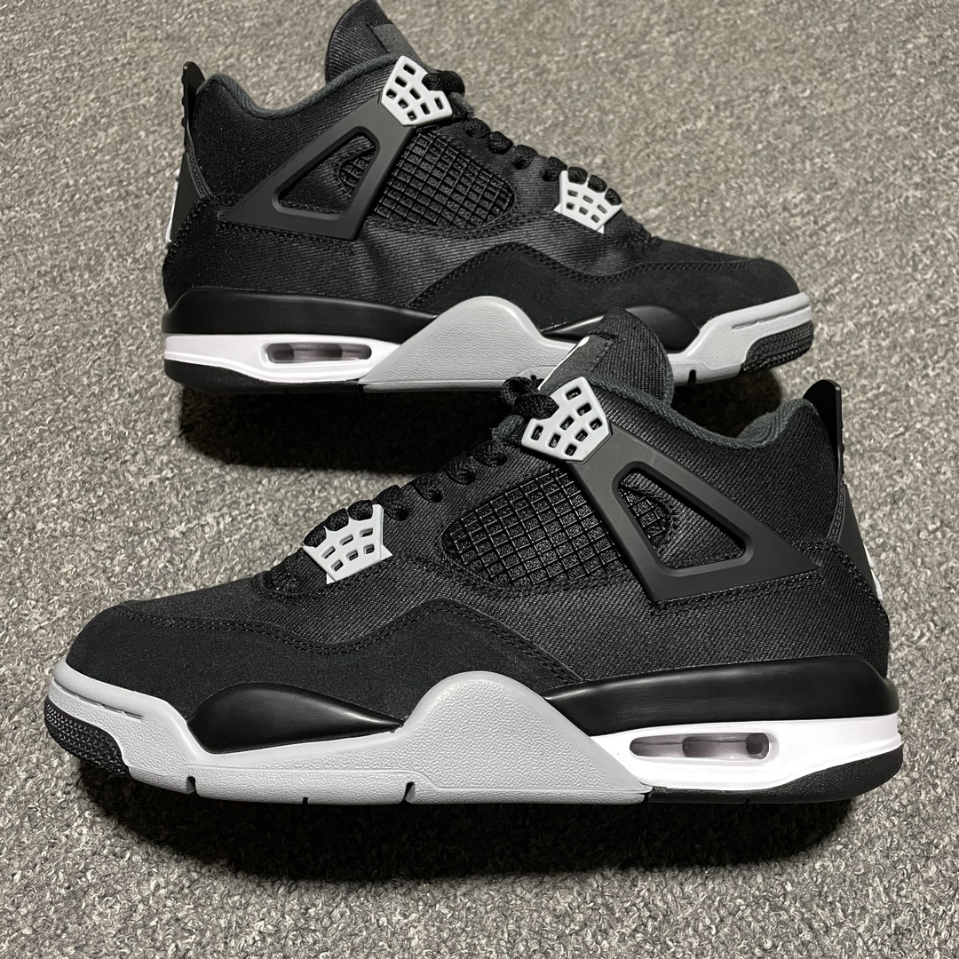 Nike Air Jordan 4 SE 