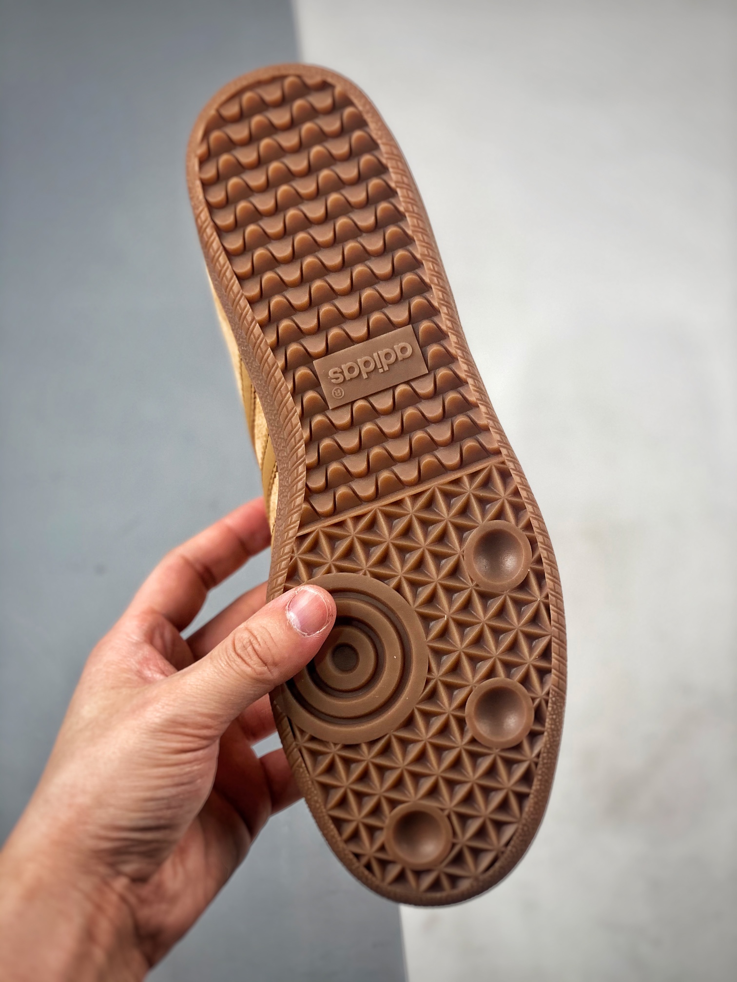 JJJJound × adidas Originals Samba Tobacco "Mesa/Gum"（ID8709）