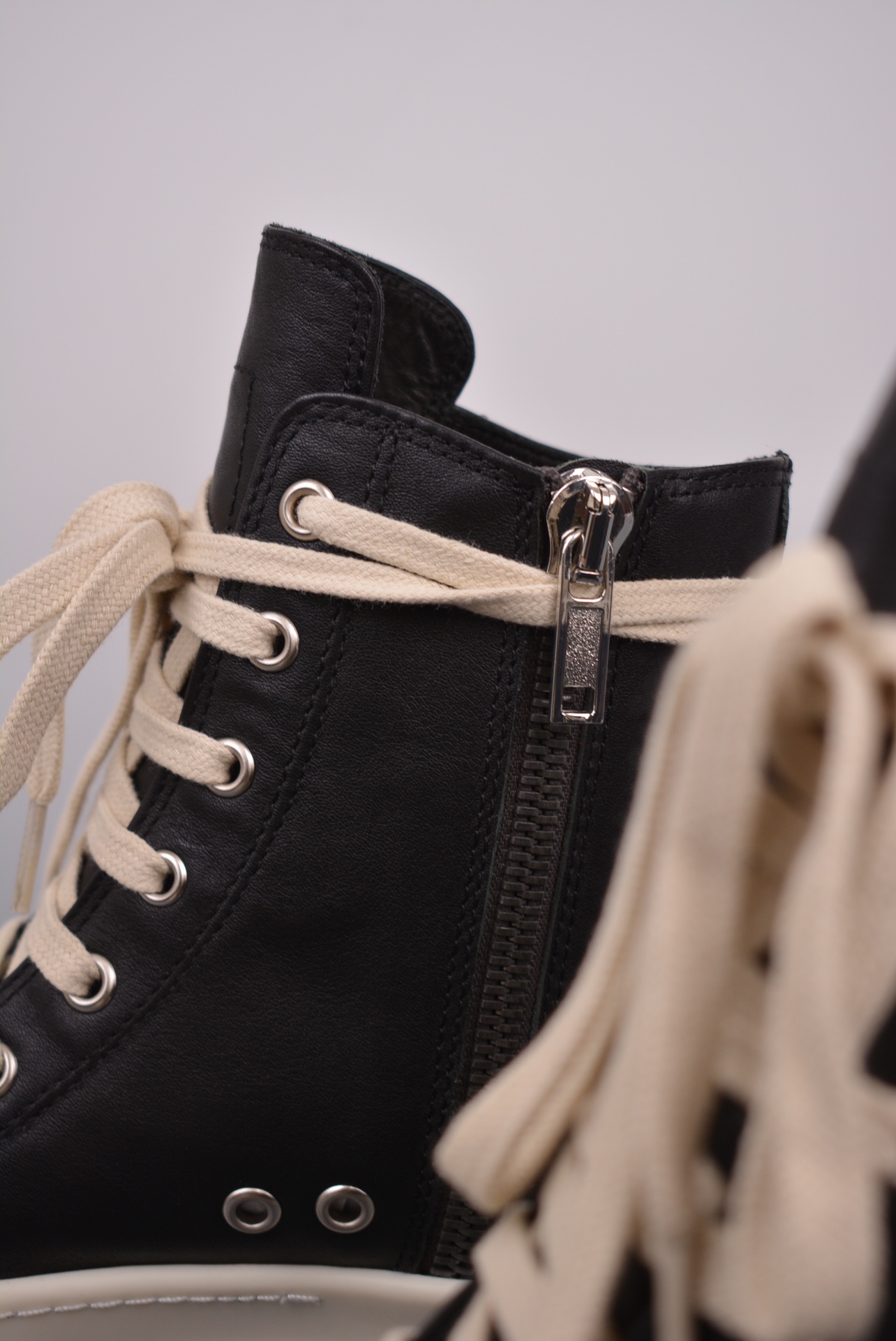 Rick Owens Black leather Lido sneakers (RU01D3890LBK-911)