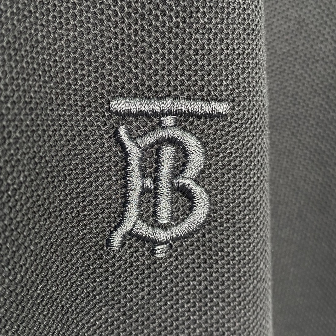 Burberry Casual Polo Collar T-Shirt（80140031）