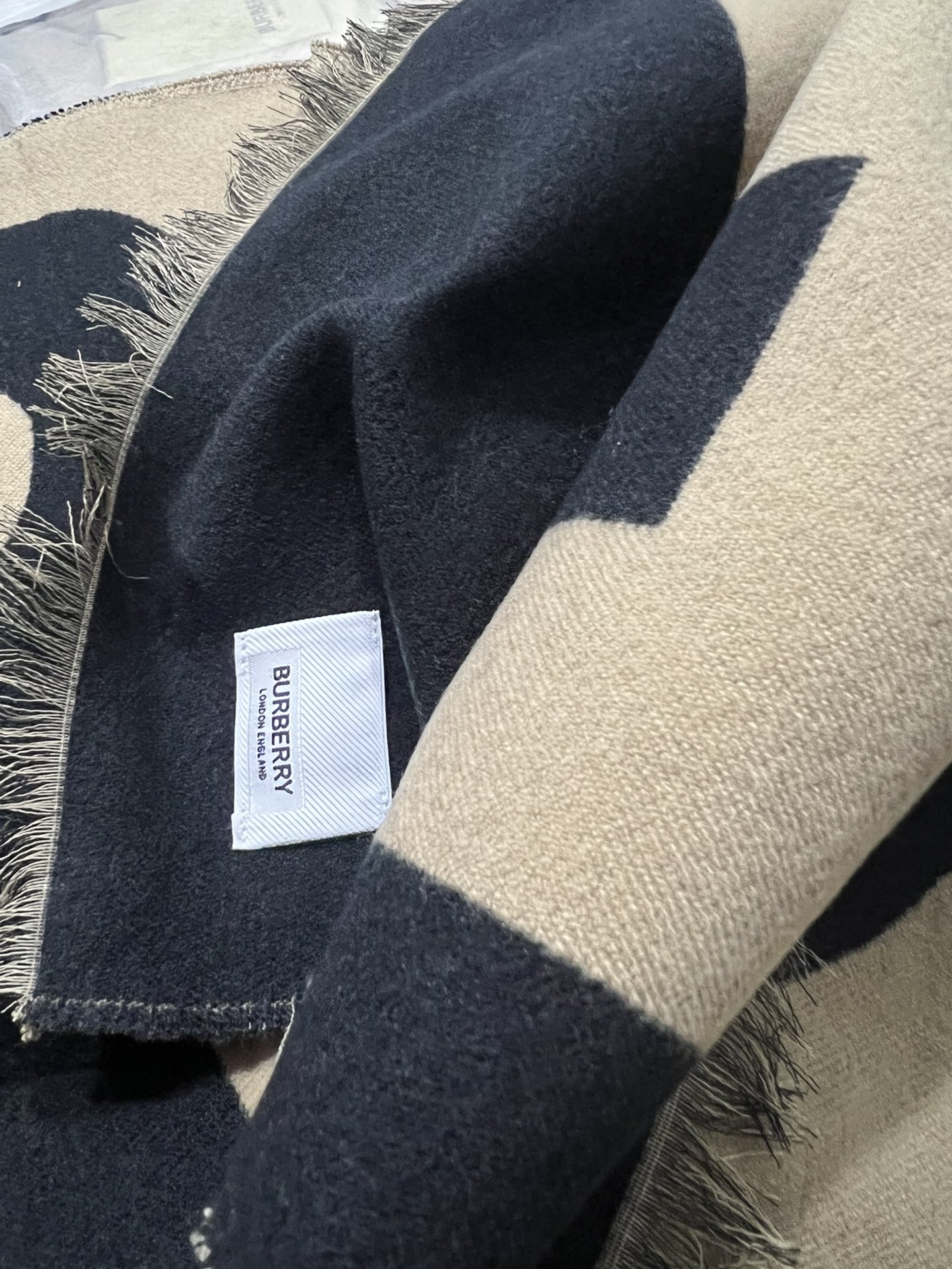 バーバリー ロゴ ウール ジャカード スカーフ（8035525）