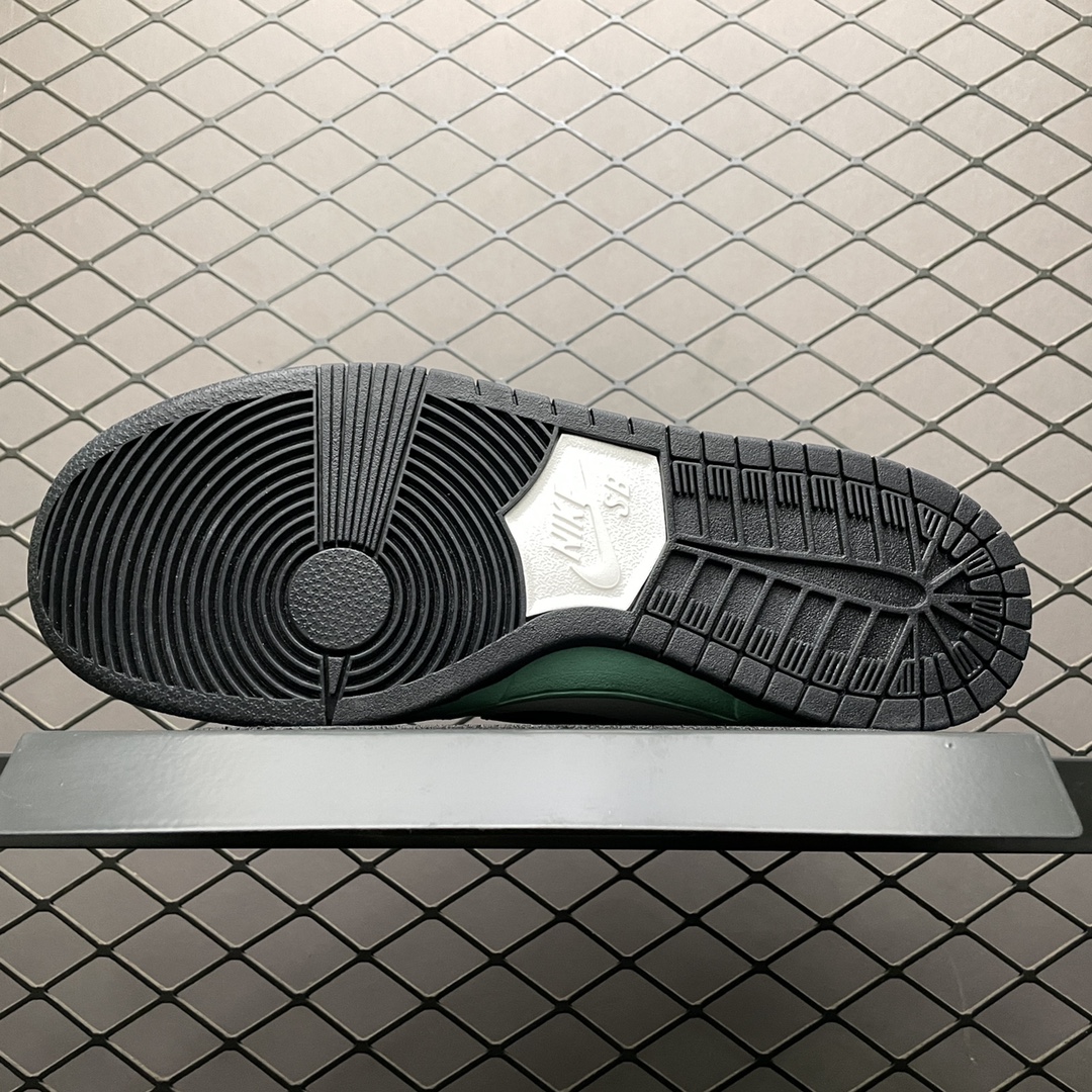 Nike SB Dunk Low Pro "Sea Crystal"（819674-301）