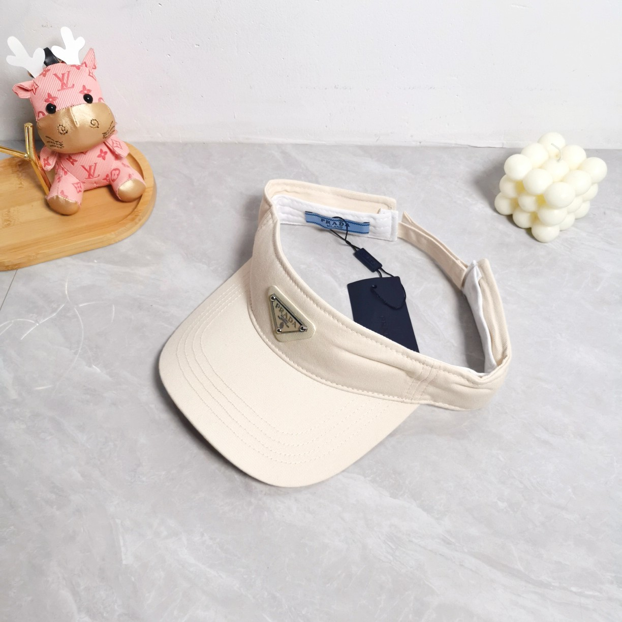 Prada hat（2HV0052DMIF0002）