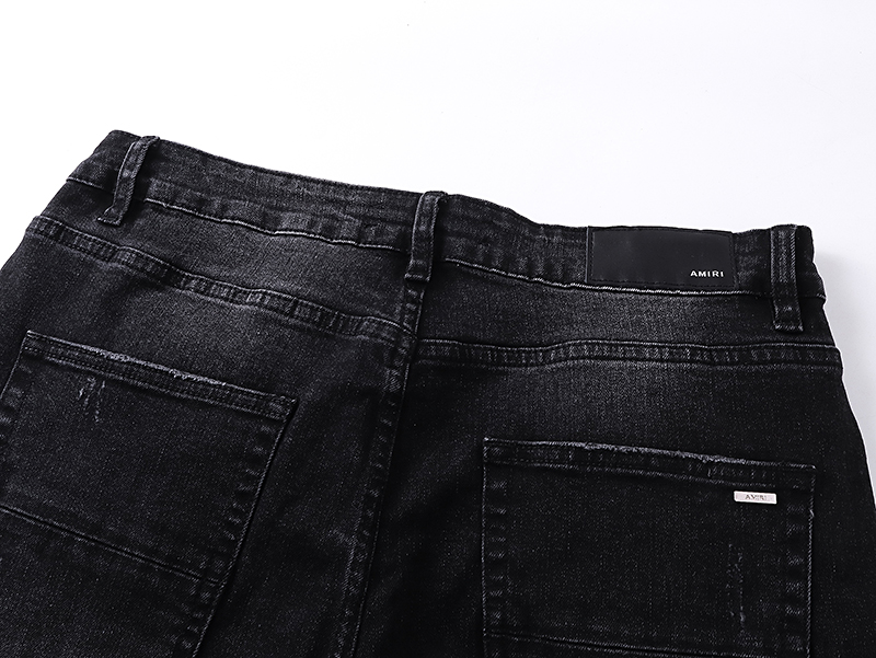 AMIRI Starburst appliqué jeans (AMDNSY1141）