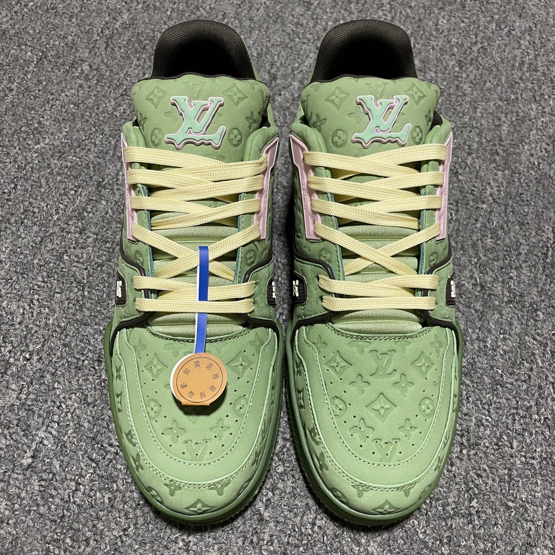 Louis Vuitton Trainer Line Sneakers (1ACR6E )