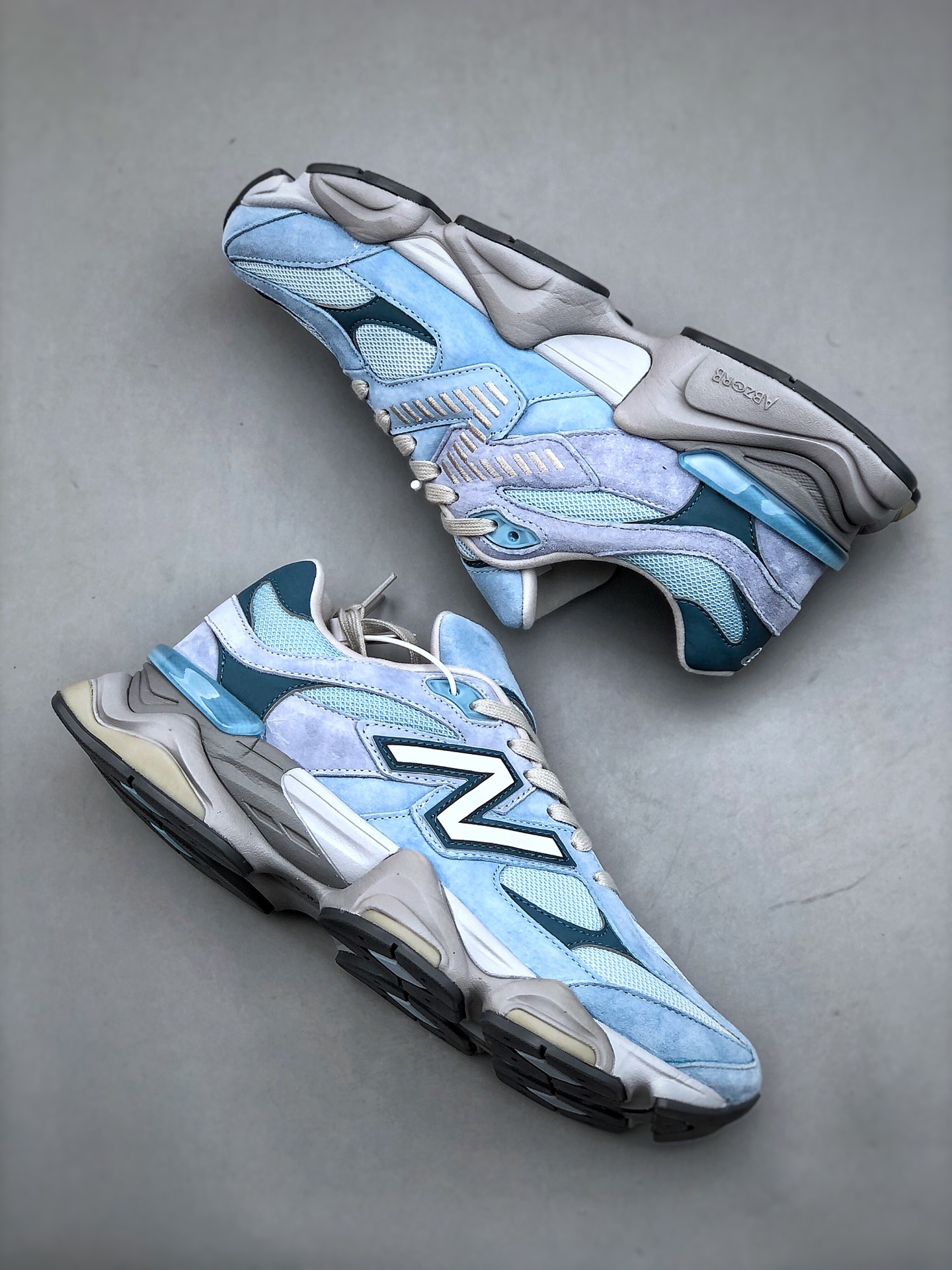 New Balance 9060 Chrome Blue (U9060EED)