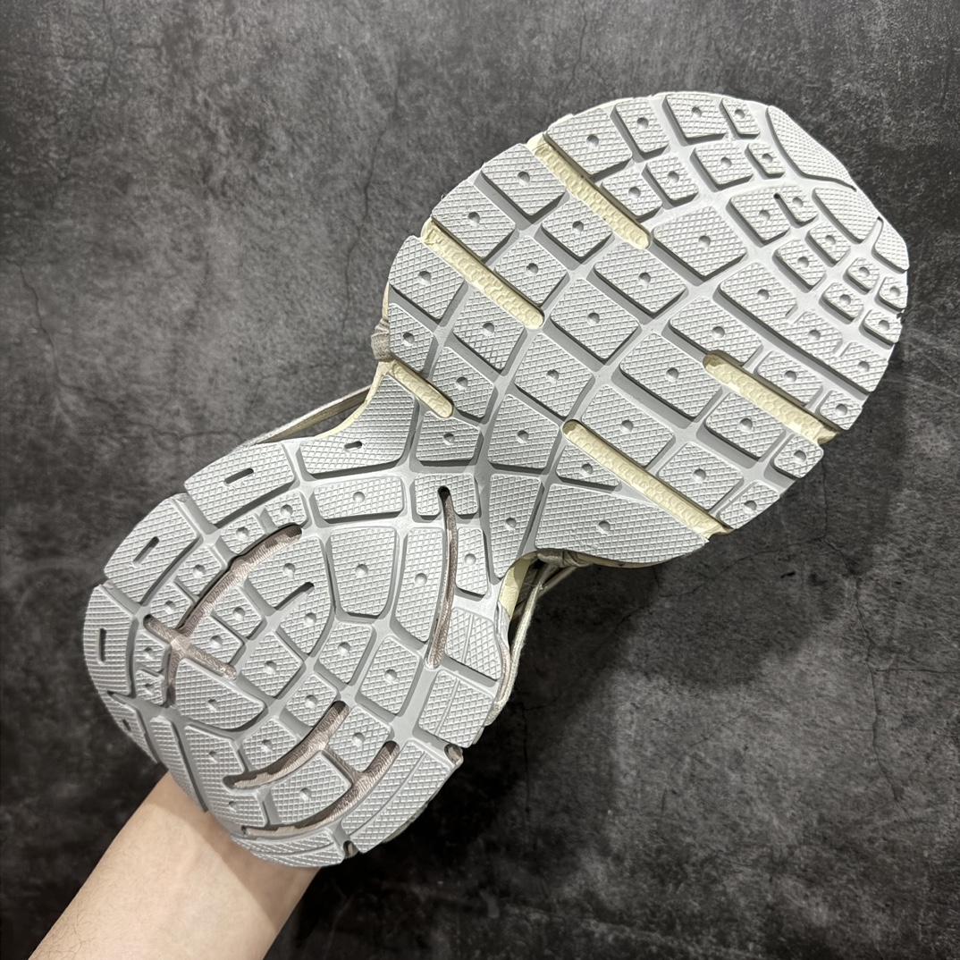 BALENCIAGA 3XL Extreme Lace Sneakers（785756W2MV11950）