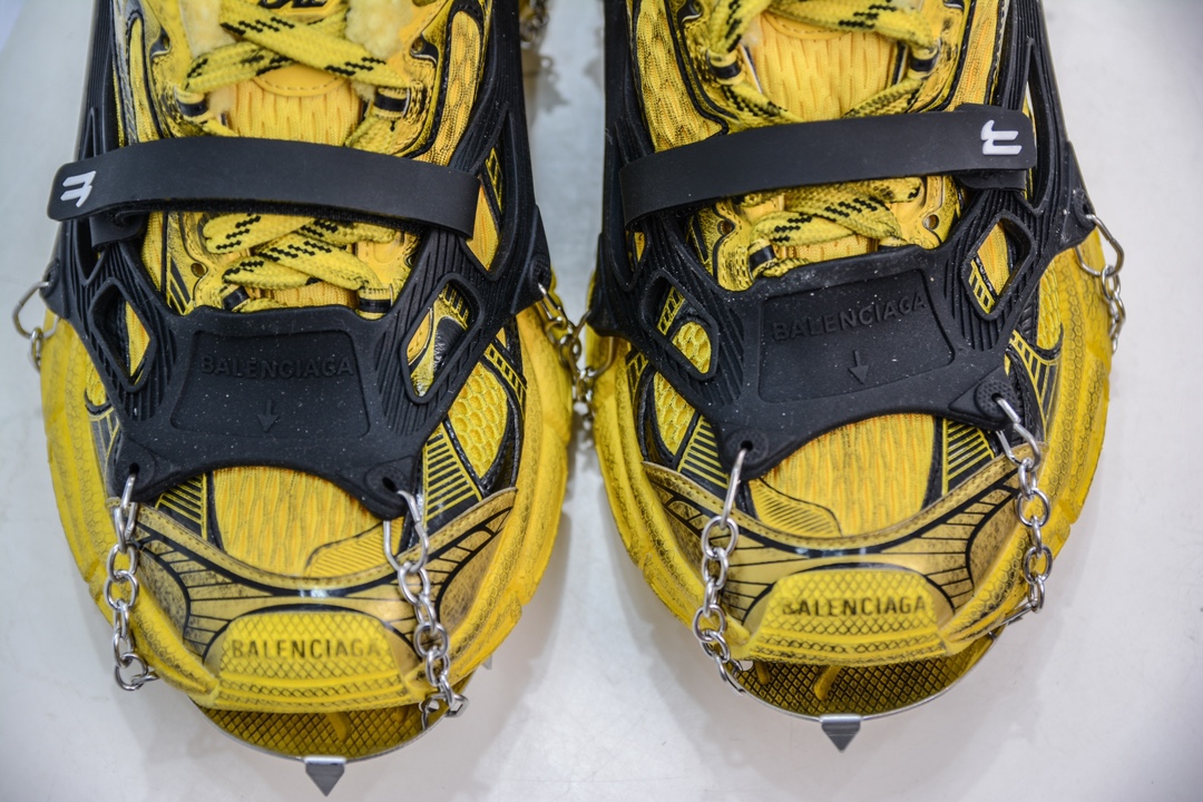 BALENCIAGA Skiwear 3XL Ski Sneaker Mesh and Polyurethane
