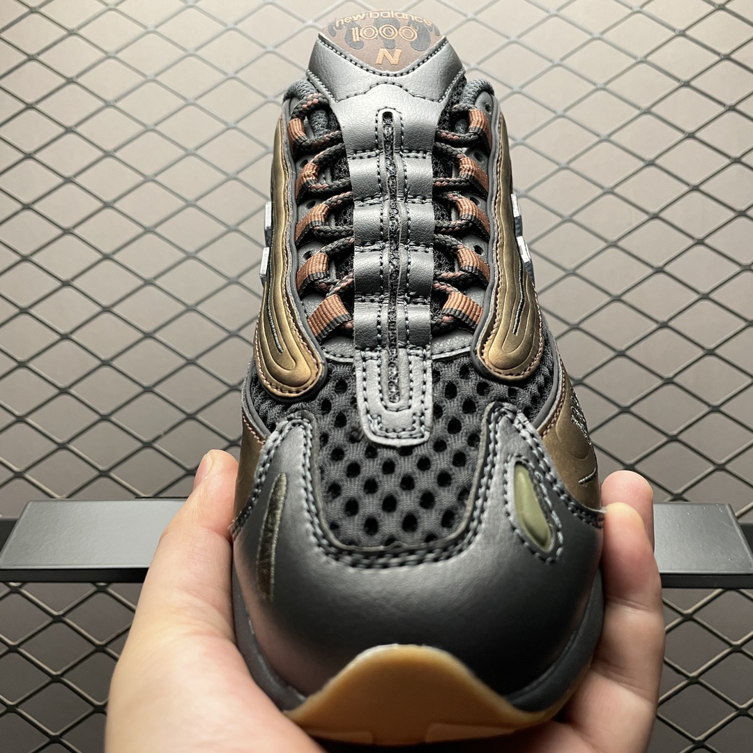 Joe Freshgoods × New Balance 1000 "Black Ice"(M1000JF1)