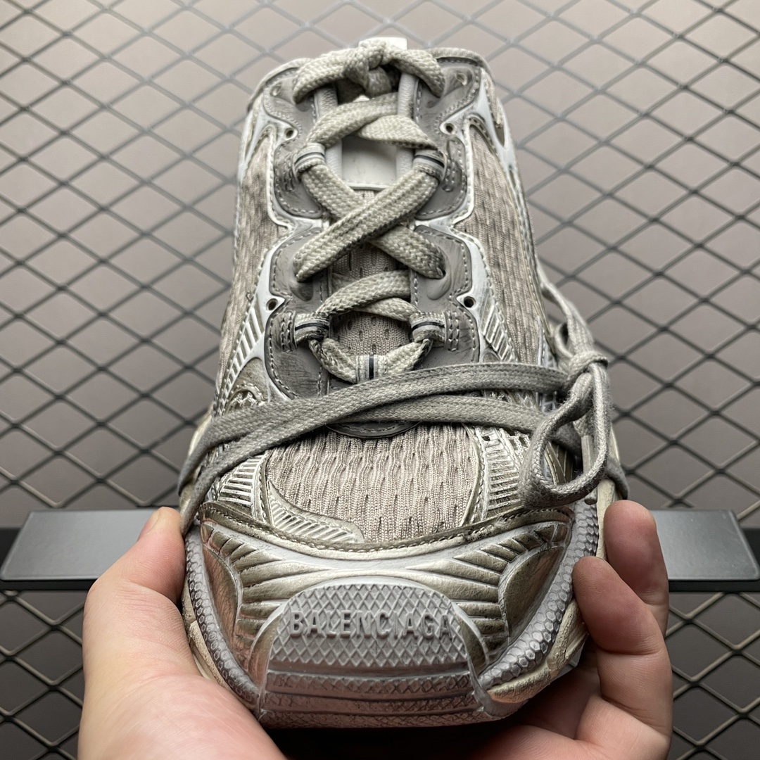 BALENCIAGA 3XL Mule（742672W3XLM9113）