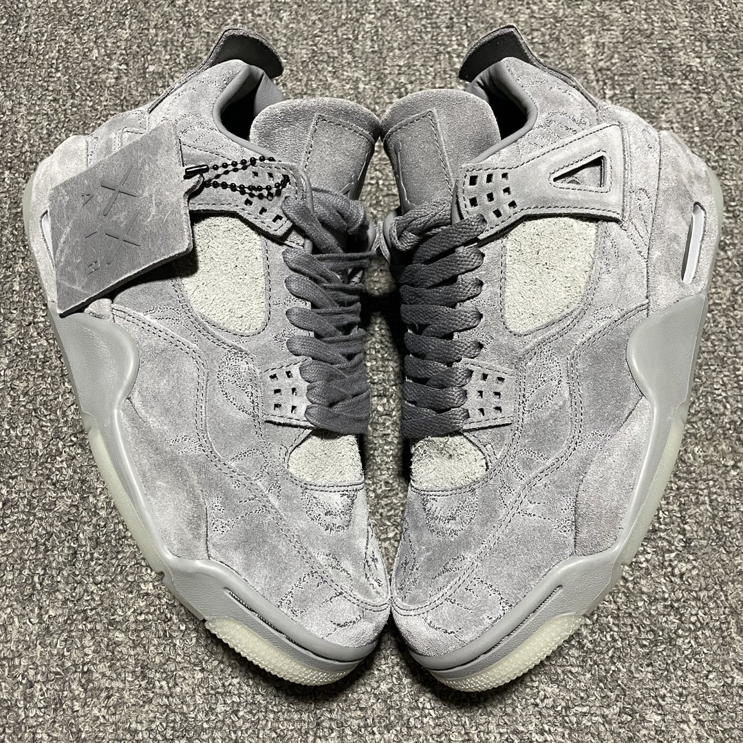 KAWS × Nike Air Jordan 4 Retro 