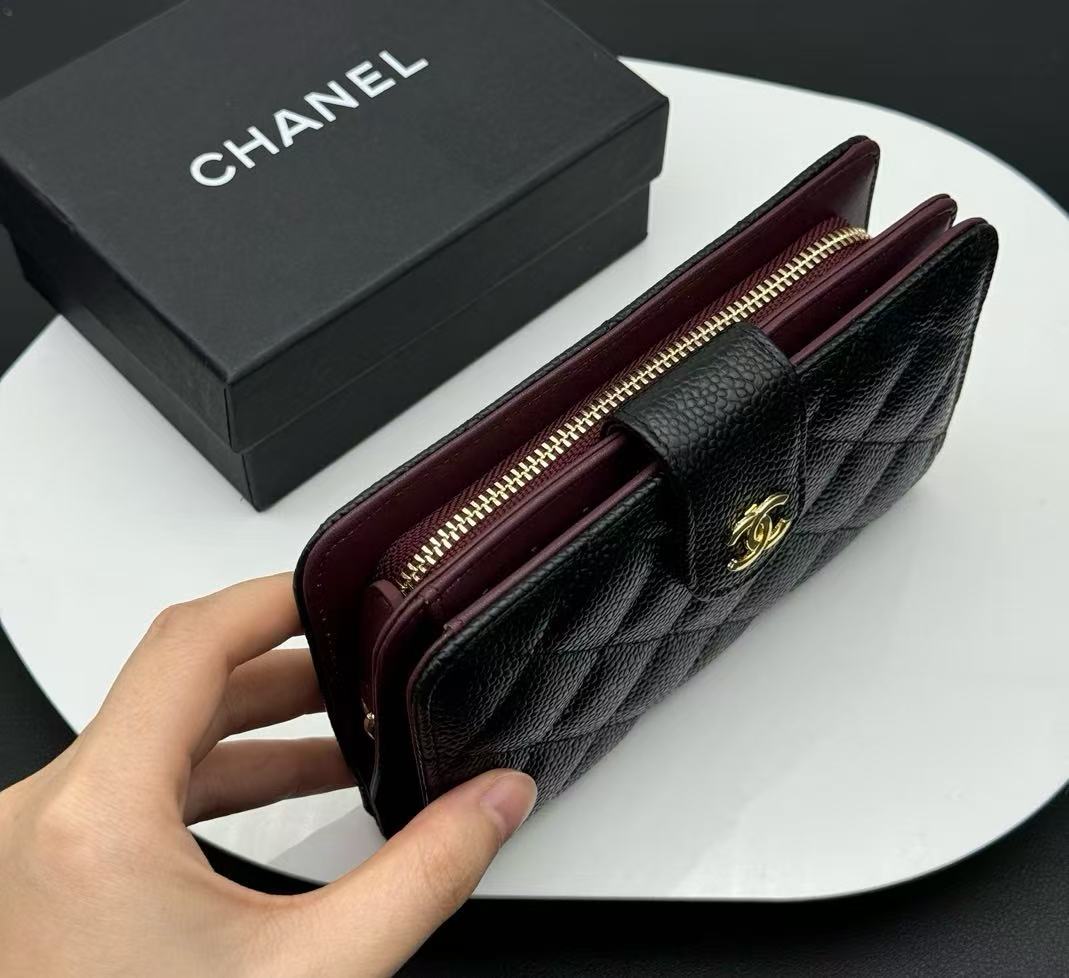 Chanel folding card holder（AP3791-B10583-C3906）