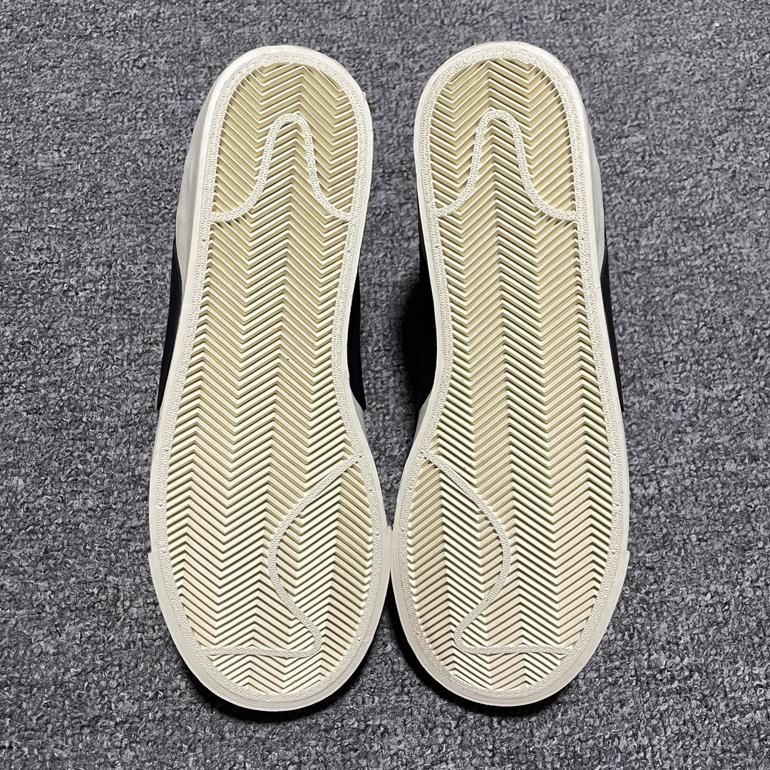 Off-White × Nike The Ten Blazer Mid(AA3832-100)