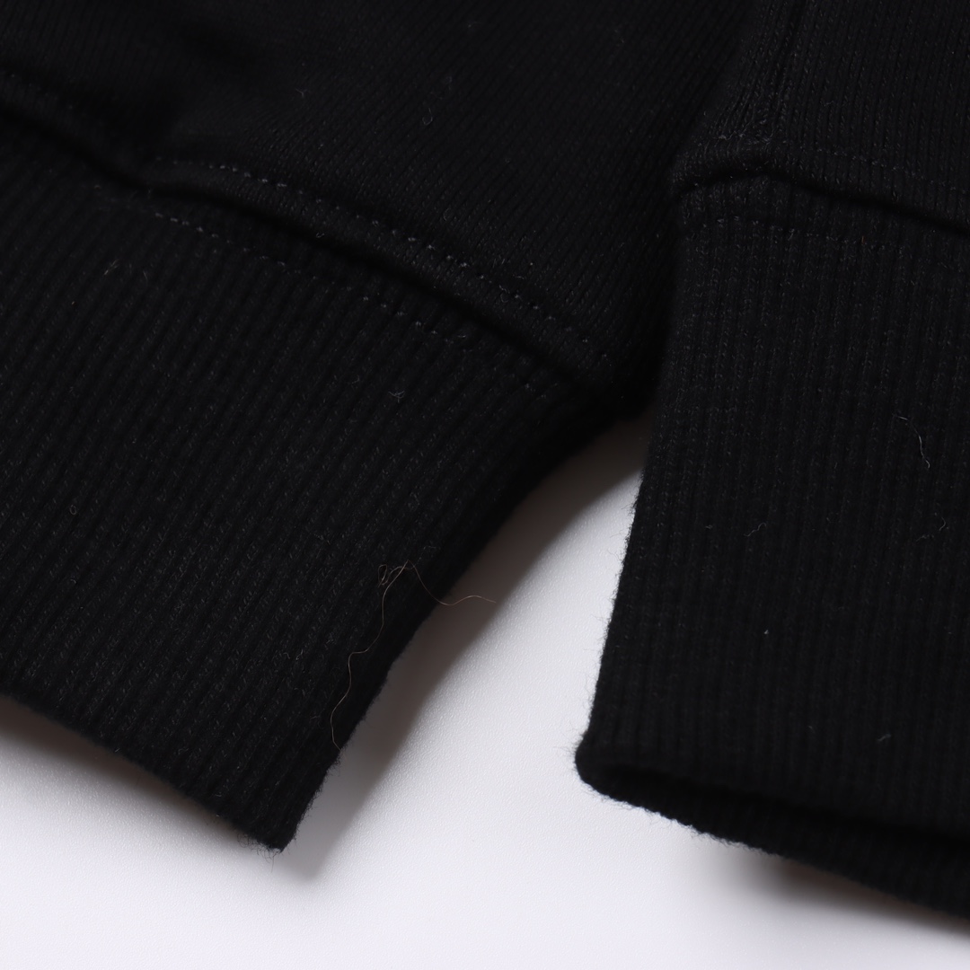 Givenchy SS22 crew neck sweatshirt（BMJOGS3Y78-001）