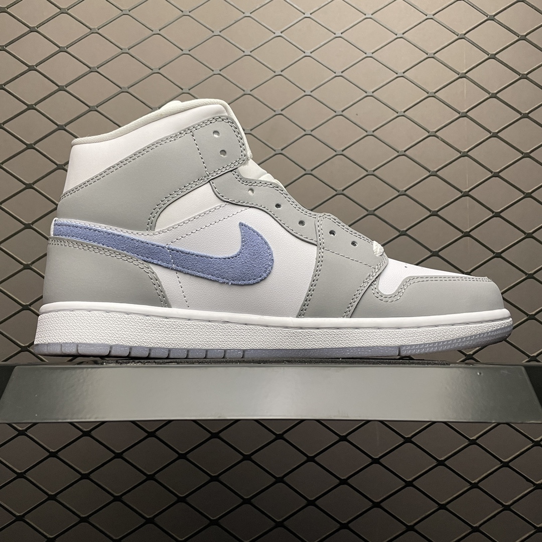 ナイキエアジョーダン1/ Nike WMNS Air Jordan 1 Mid "Wolf Grey"( BQ6472-105)