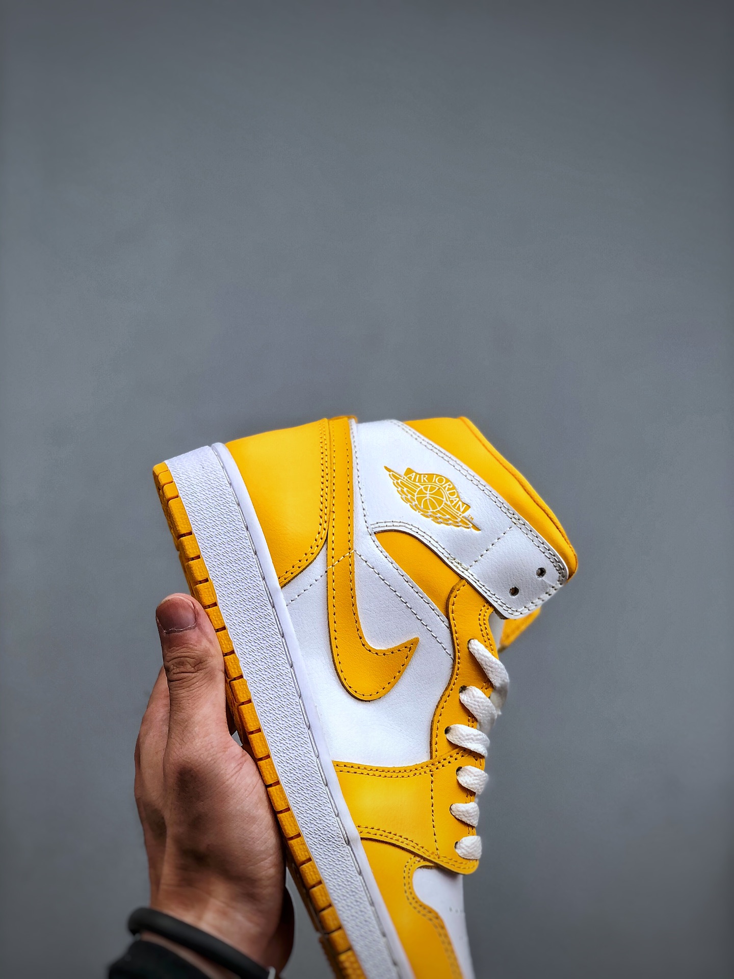 Nike WMNS Air Jordan 1 Mid "Lemon"( BQ6472-117)