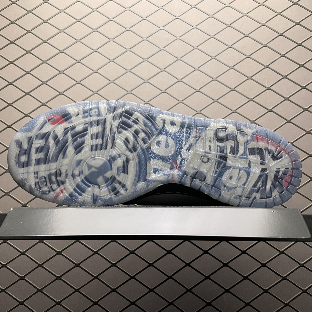 STAPLE × Nike SB Dunk Low "Pigeon Black/White" (BV1310-013)