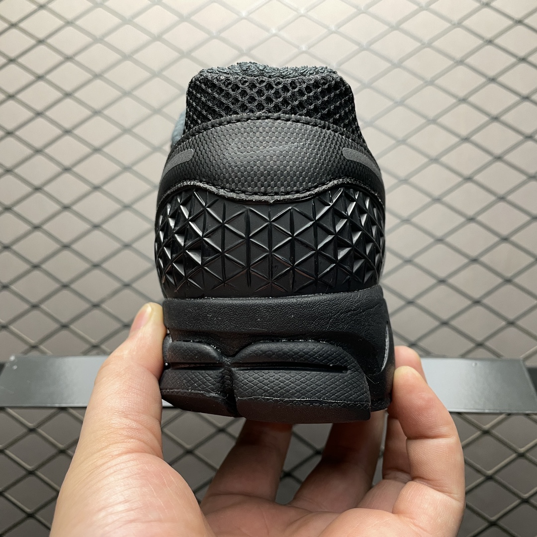 Nike Zoom Vomero 5 "Black"(BV1358-003)