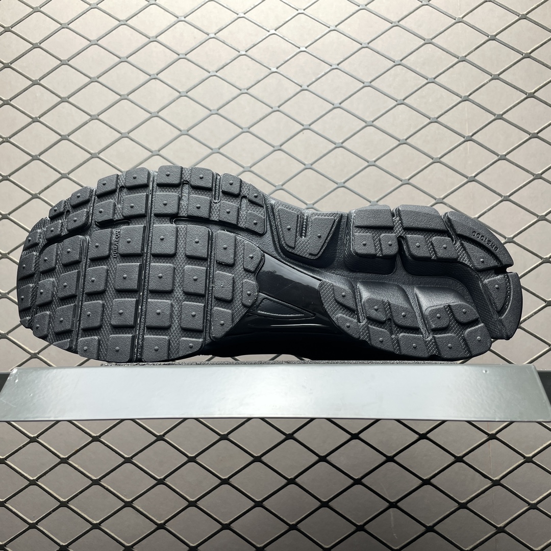 Nike Zoom Vomero 5 "Black"(BV1358-003)