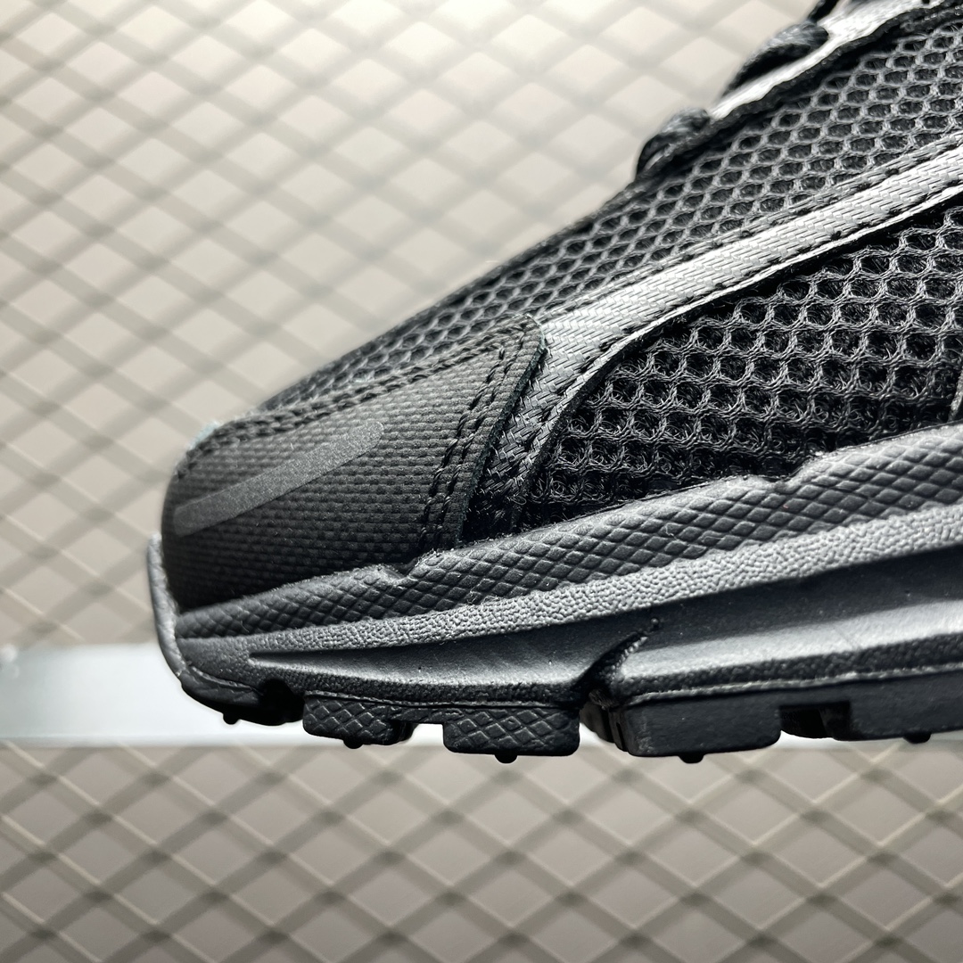 Nike Zoom Vomero 5 "Black"(BV1358-003)