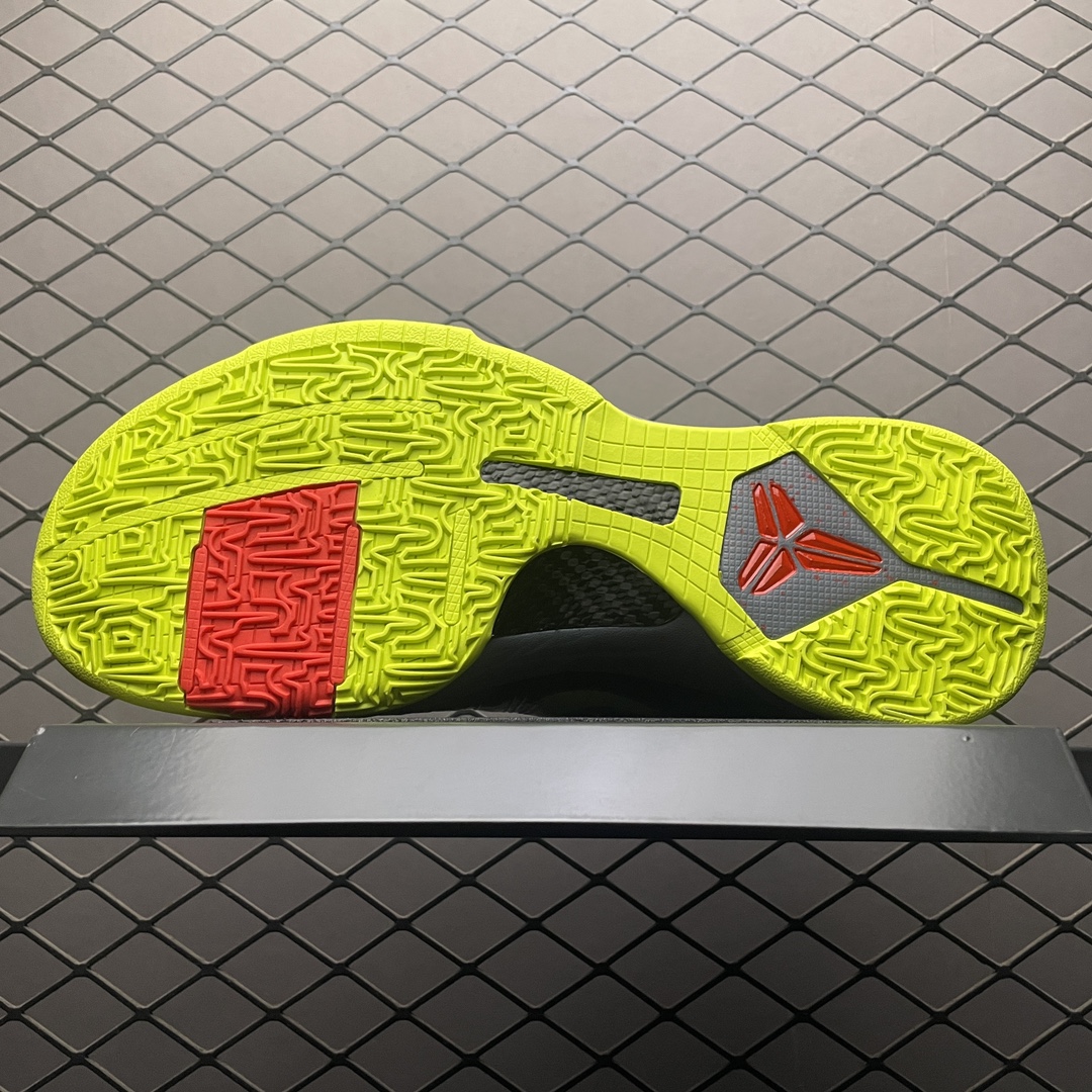 Nick Zoom Kobe 5 Basketball Shoes "Purple"（CD4991-001）