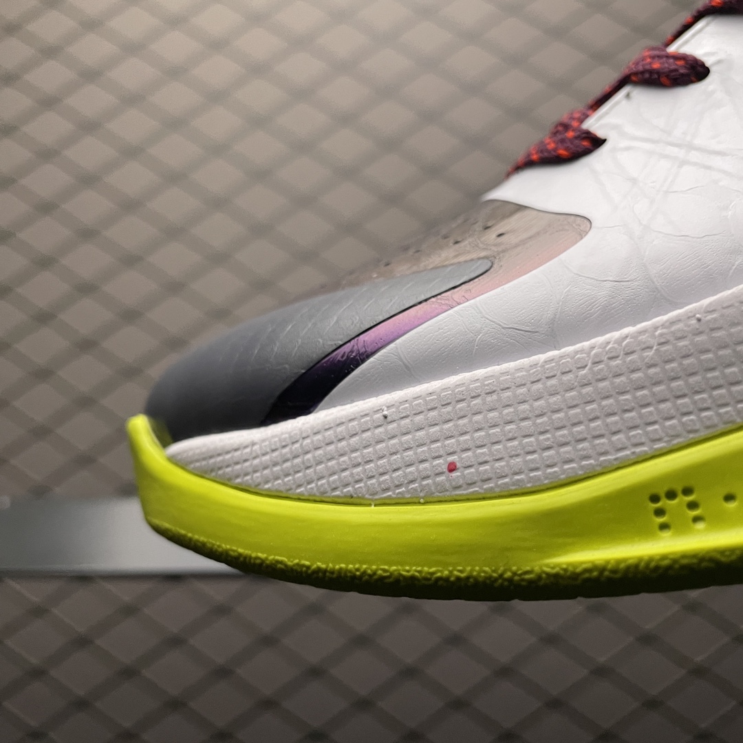 Nike Kobe 5 Protro "Chaos"（CD4991-100）