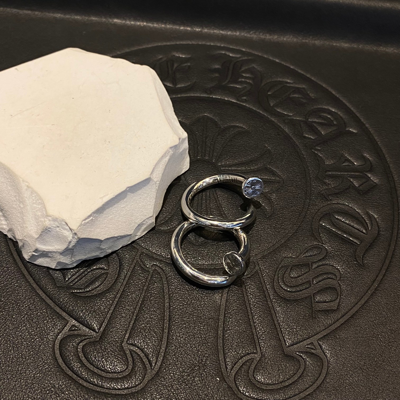 CHROME HEARTS クロムハーツフラットクロスフラワーネイルワードリング（CH-JZ-395）