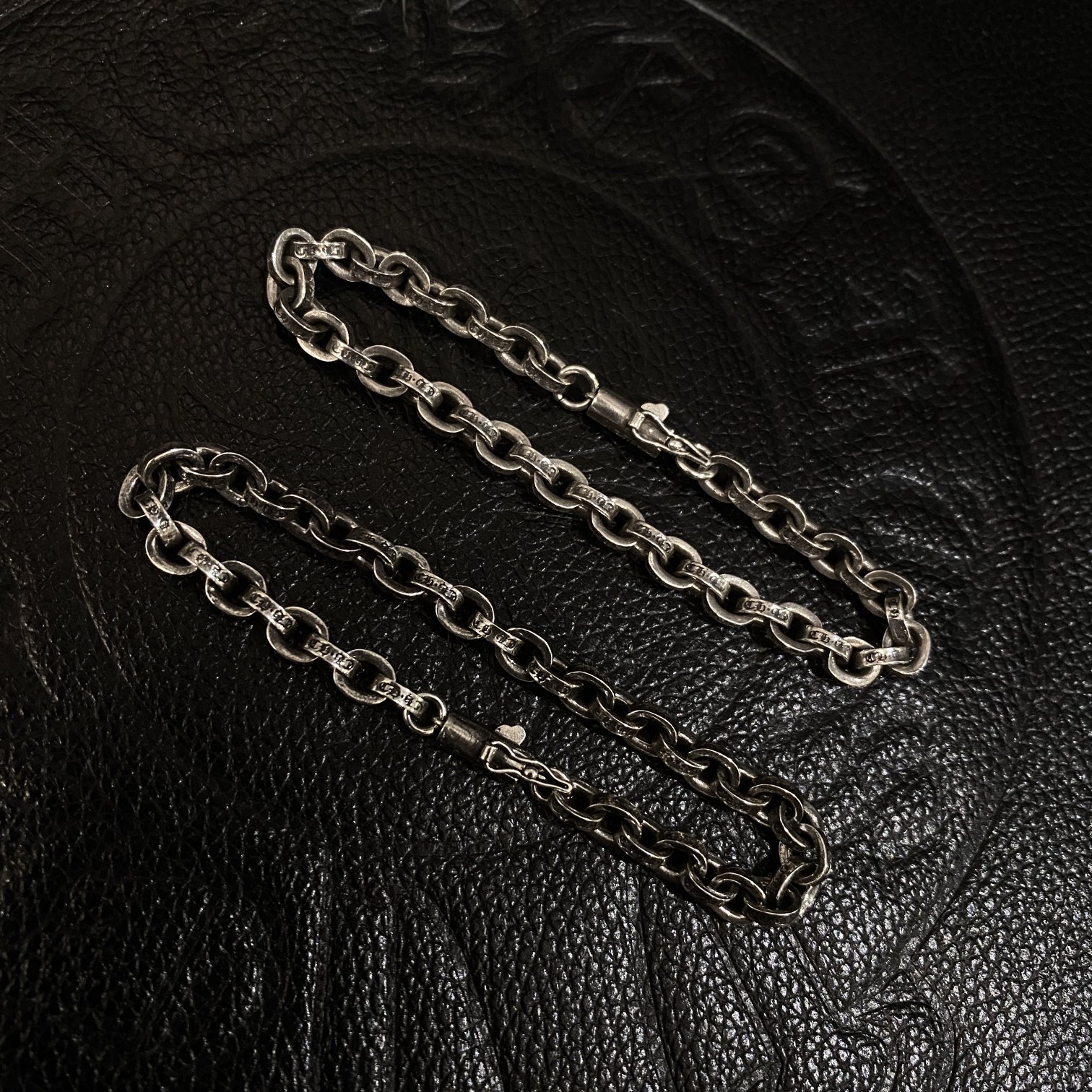 CHROME HEARTS クロムハーツ ディストレスト サークル レター ブレスレット（CH-SL-401）