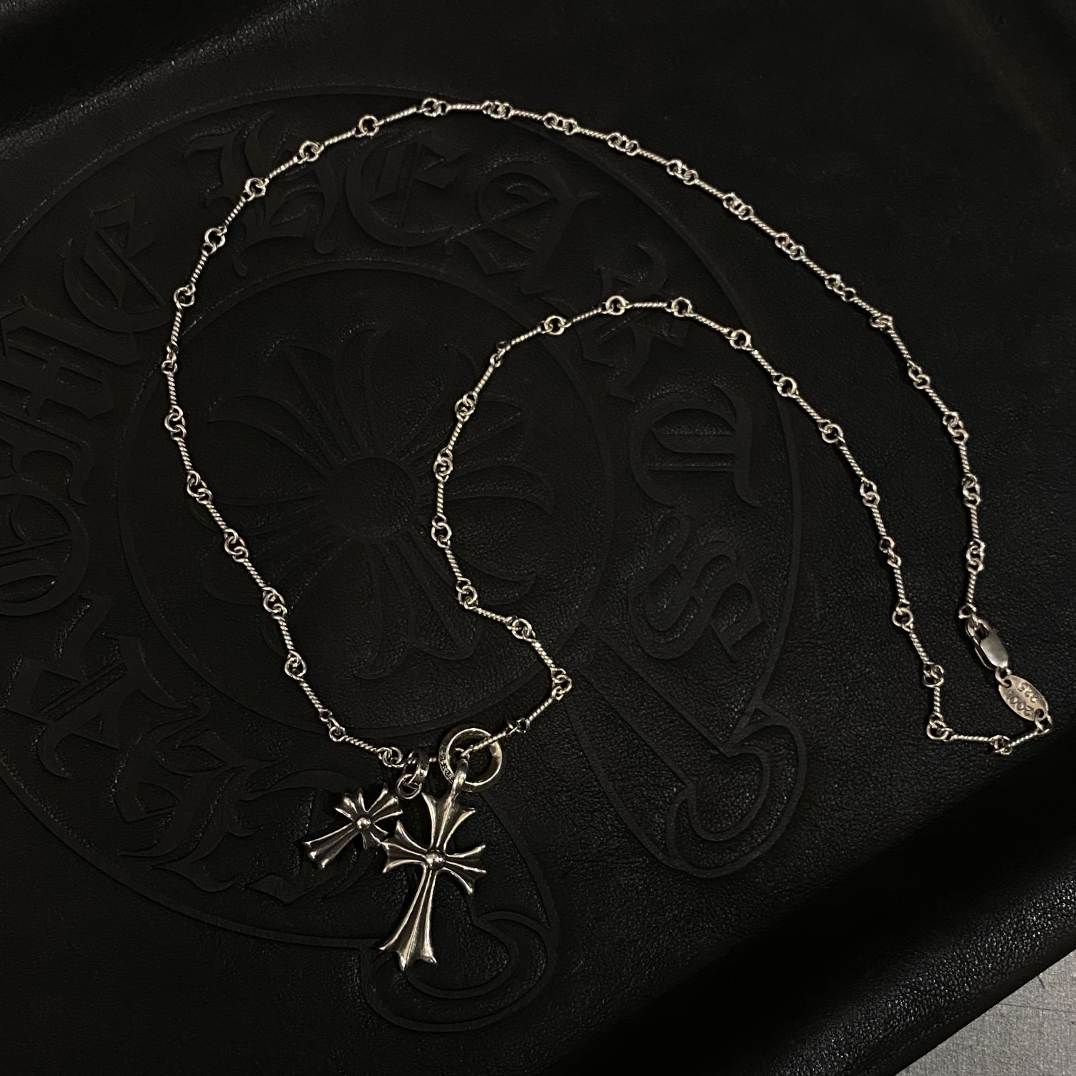 CHROME HEARTS クロムハーツ レターリングクロスネックレス（CHROME HEARTS 009）