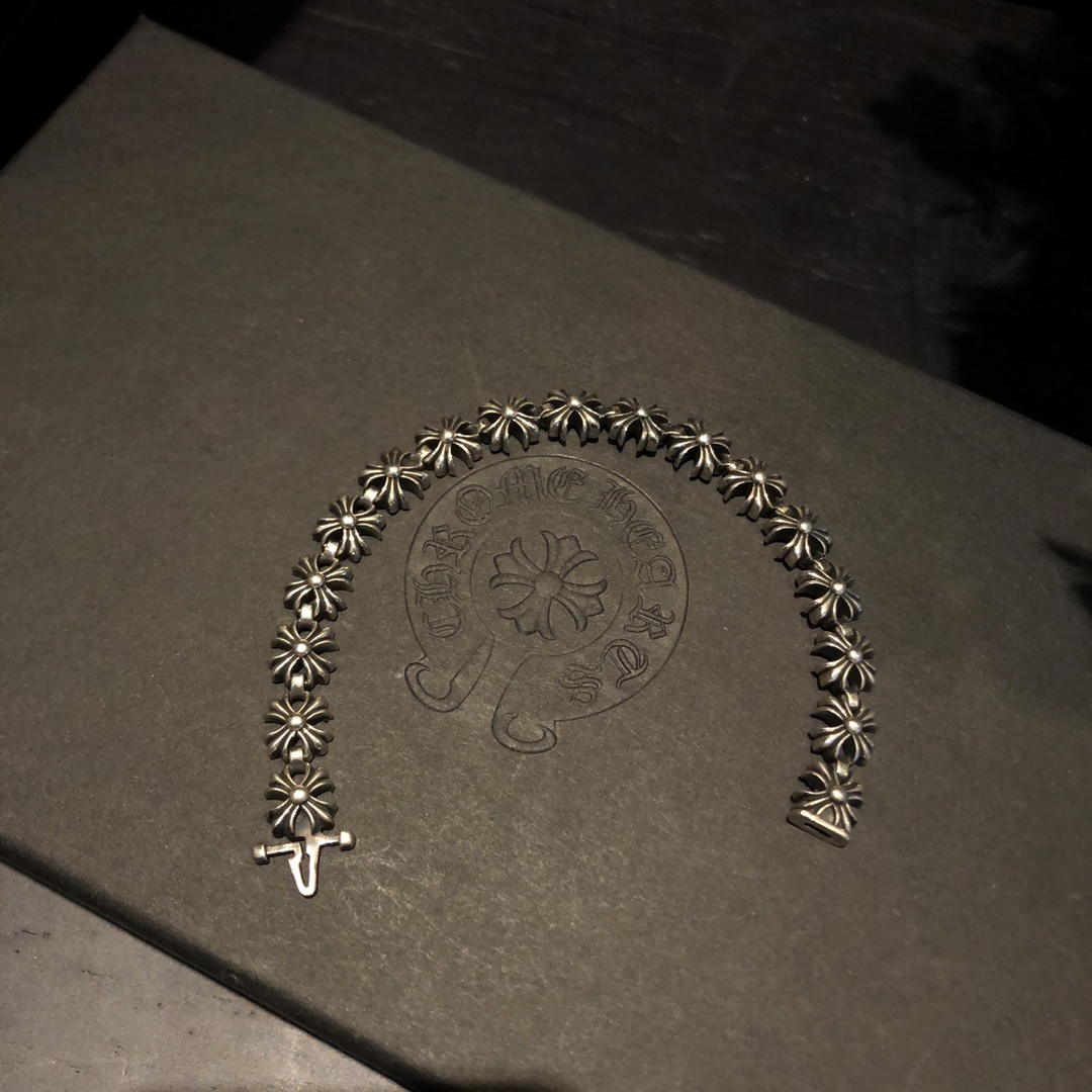 CHROME HEARTS クロムハーツ サイドクロスフラワーブレスレット（CHROME HEARTS 022）