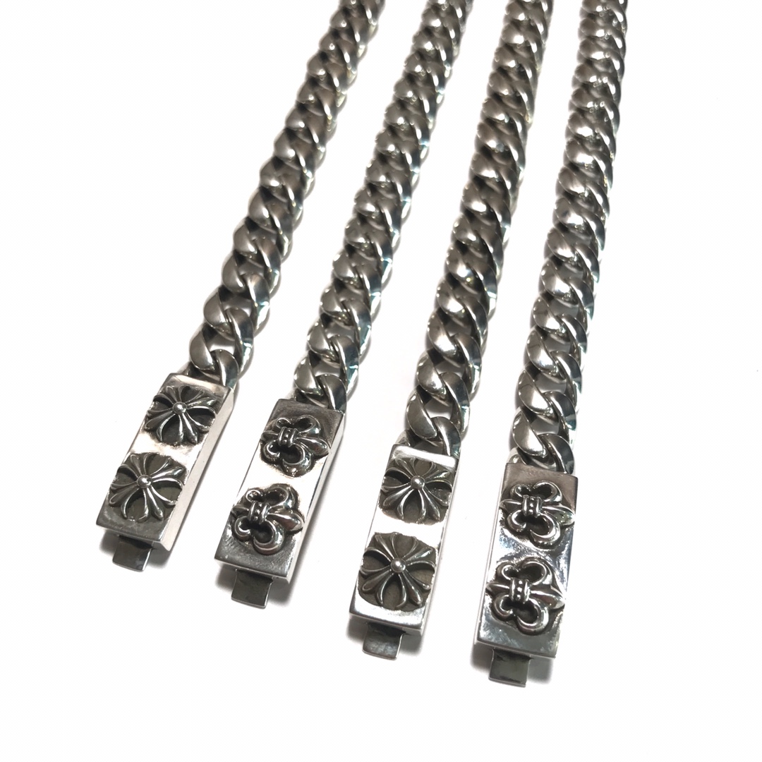 CHROME HEARTS クロムハーツ ダブルスカウトフラワーミディアムブレスレット（CHROME HEARTS 028）
