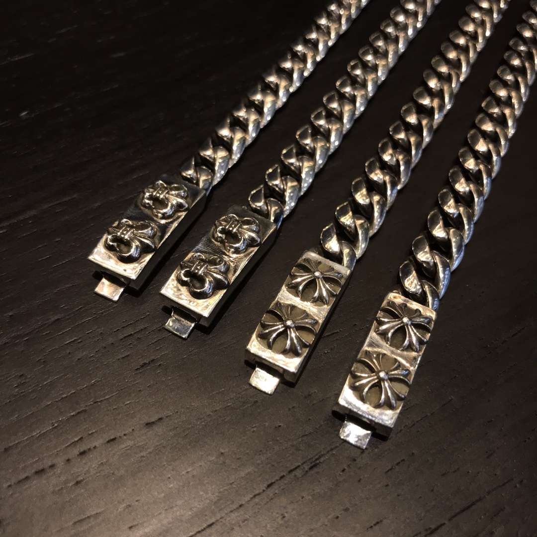 CHROME HEARTS クロムハーツ ダブルスカウトフラワーミディアムブレスレット（CHROME HEARTS 028）