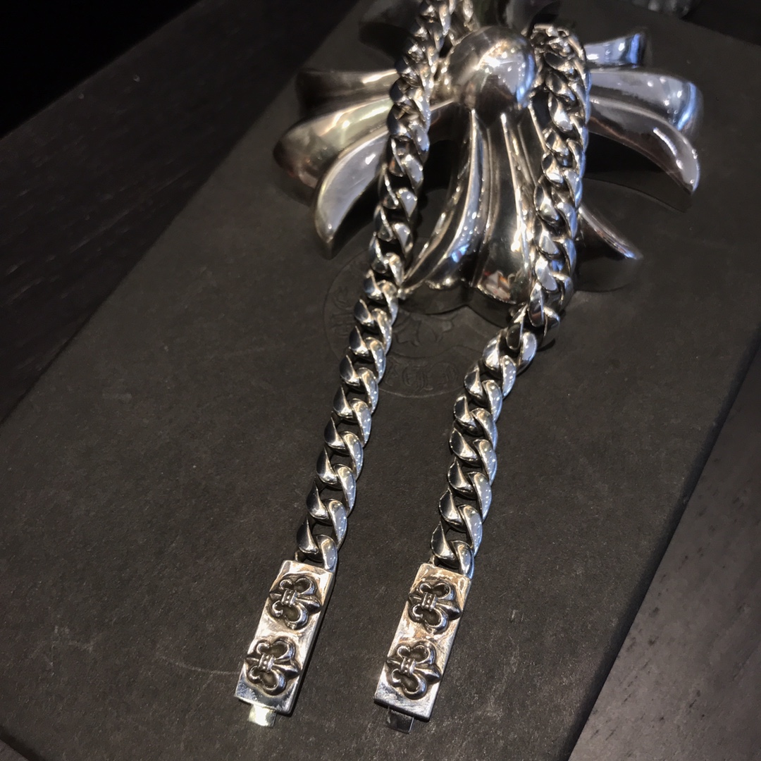 CHROME HEARTS クロムハーツ ダブルスカウトフラワーミディアムブレスレット（CHROME HEARTS 028）