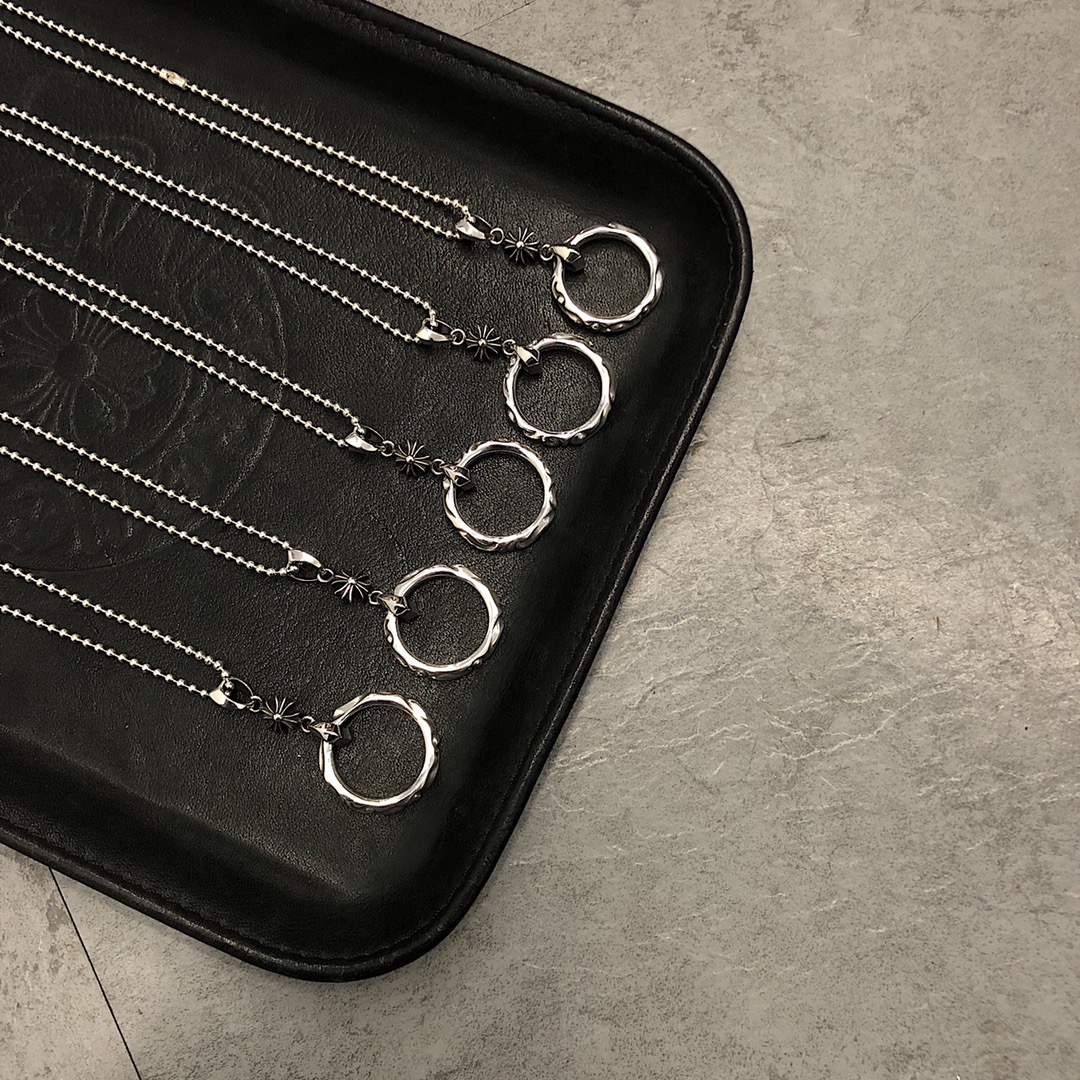 CHROME HEARTS クロムハーツ クロスフラワー蔓リングネックレス（CHROME HEARTS 035）