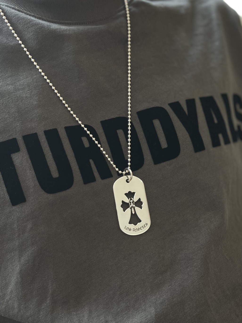 CHROME HEARTS クロムハーツ 中空の剣型軍章（CHROME HEARTS 037）